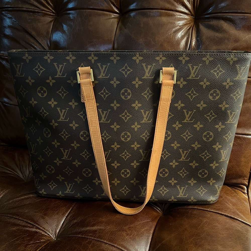 Louis Vuitton Monogram Luco Tote Shoulder Bag
